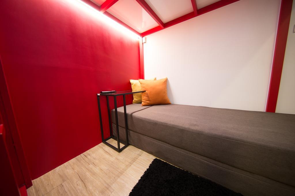 Sleepbox Hostel Taipei Exterior foto